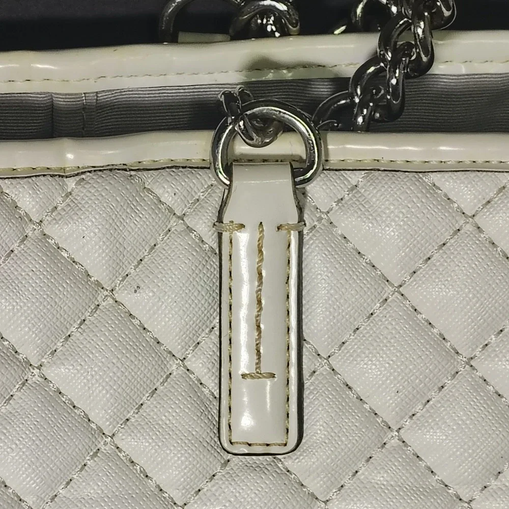 Vintage 2008 Coach 80H2A White Quilted Tote Women's Purse Bag Chain Restored